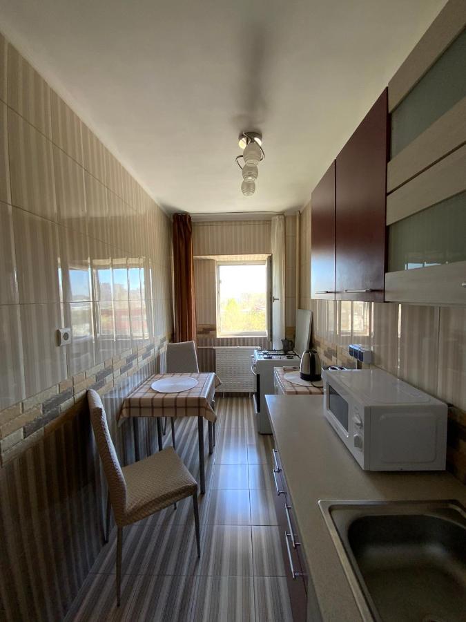 Le Garcon De Adi-Cosy,Quiet,Spatious Studio Bucarest Exterior foto