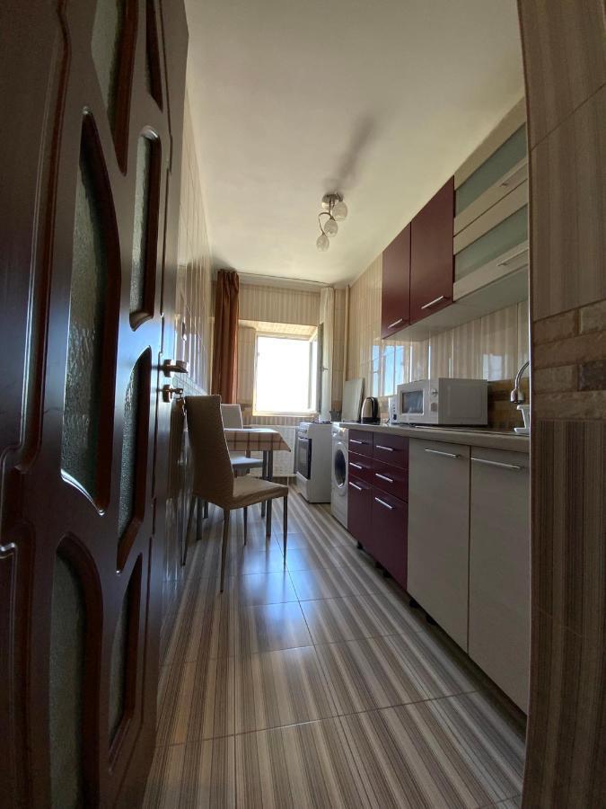 Le Garcon De Adi-Cosy,Quiet,Spatious Studio Bucarest Exterior foto
